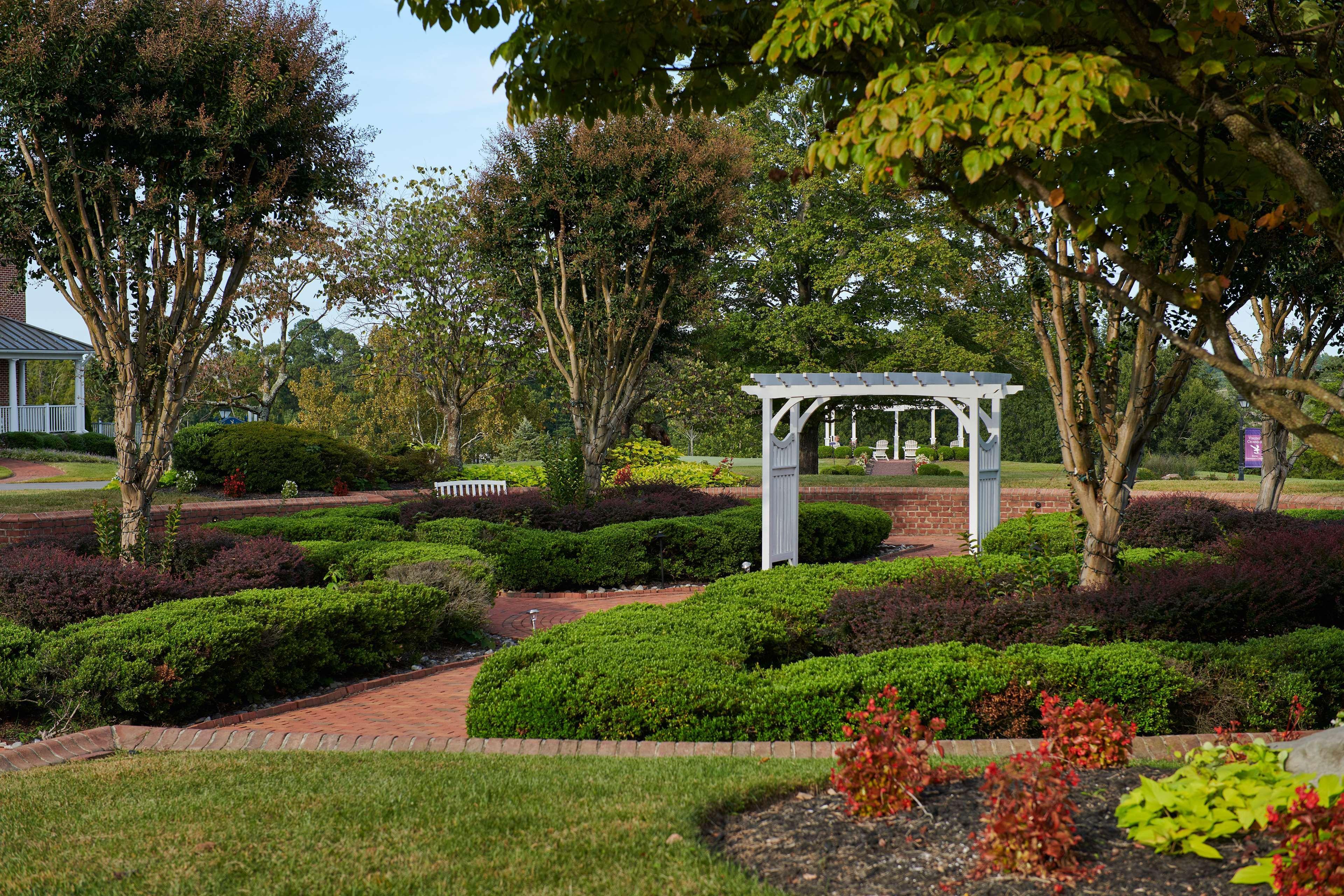 Virginia Crossings Hotel, Tapestry Collection By Hilton Glen Allen Exterior foto