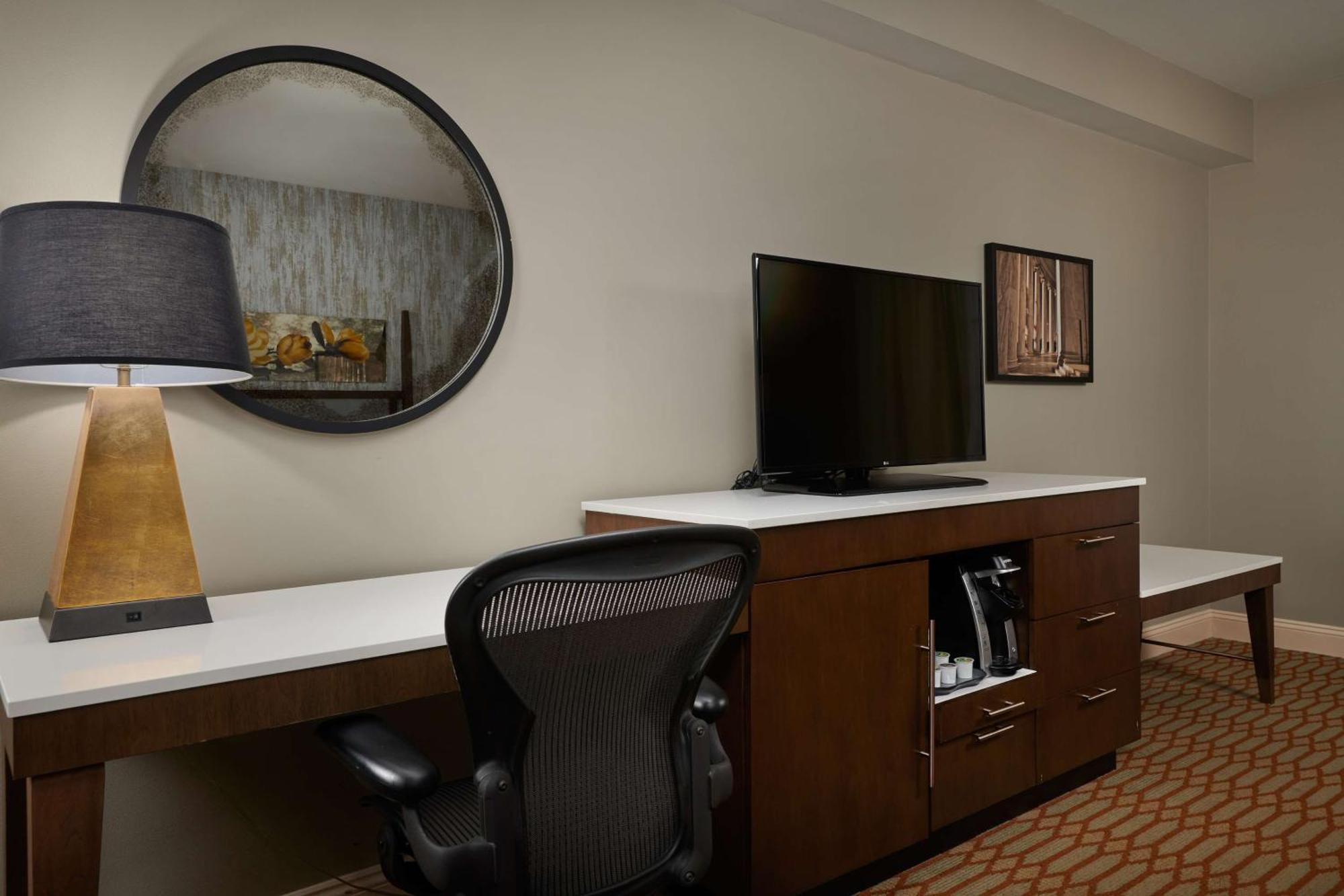 Virginia Crossings Hotel, Tapestry Collection By Hilton Glen Allen Exterior foto